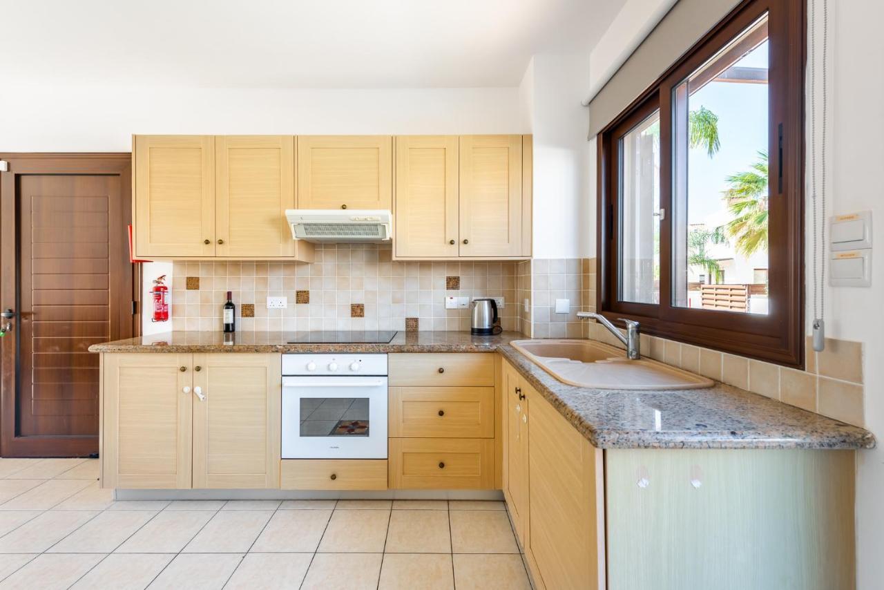 Villa Iris By Ezoria Villas Ayia Napa Exterior photo